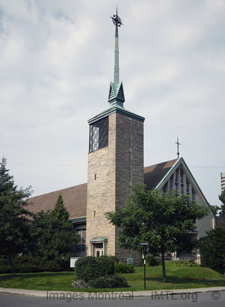 /Église Catholique Saint-Antonin
