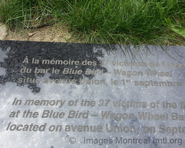 /En mémoire des victimes du Blue Bird