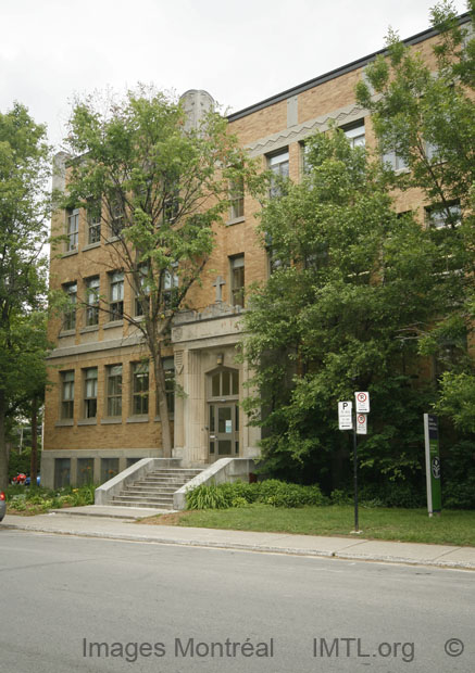 /École Saint-Paul-de-la-Croix