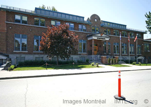 /Lower Canada College