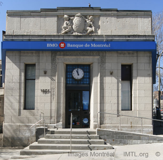 /Bank Of Montreal Sherbrooke Street Branch