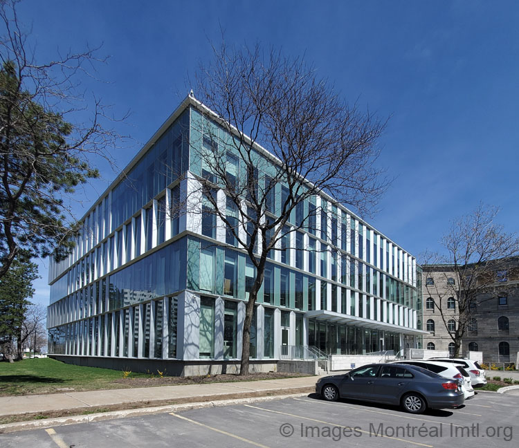 /Tele-Quebec Building