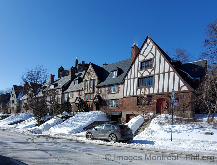 /Upper Priest's Farm Housing development 