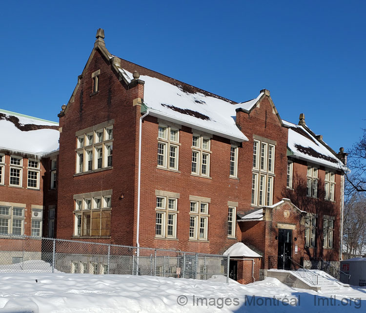 /École Roslyn