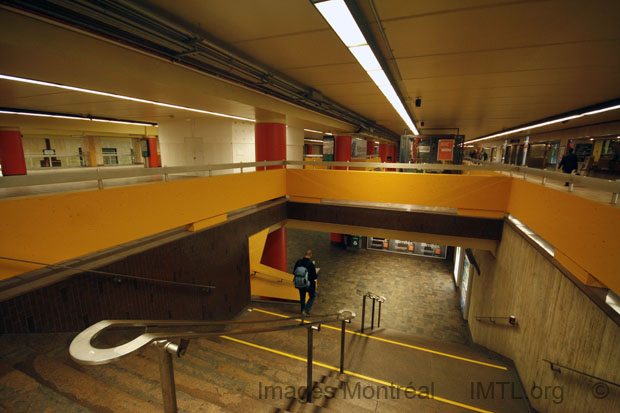 /McGill Metro Station